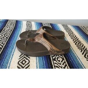 Fitflop  Women’s 11 Silver Gold-Bronze Snakeskin Leather Sandals Excellent